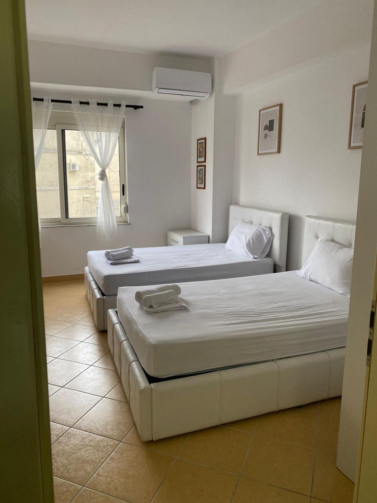 Nicole Apartments Rental Durrës Esterno foto