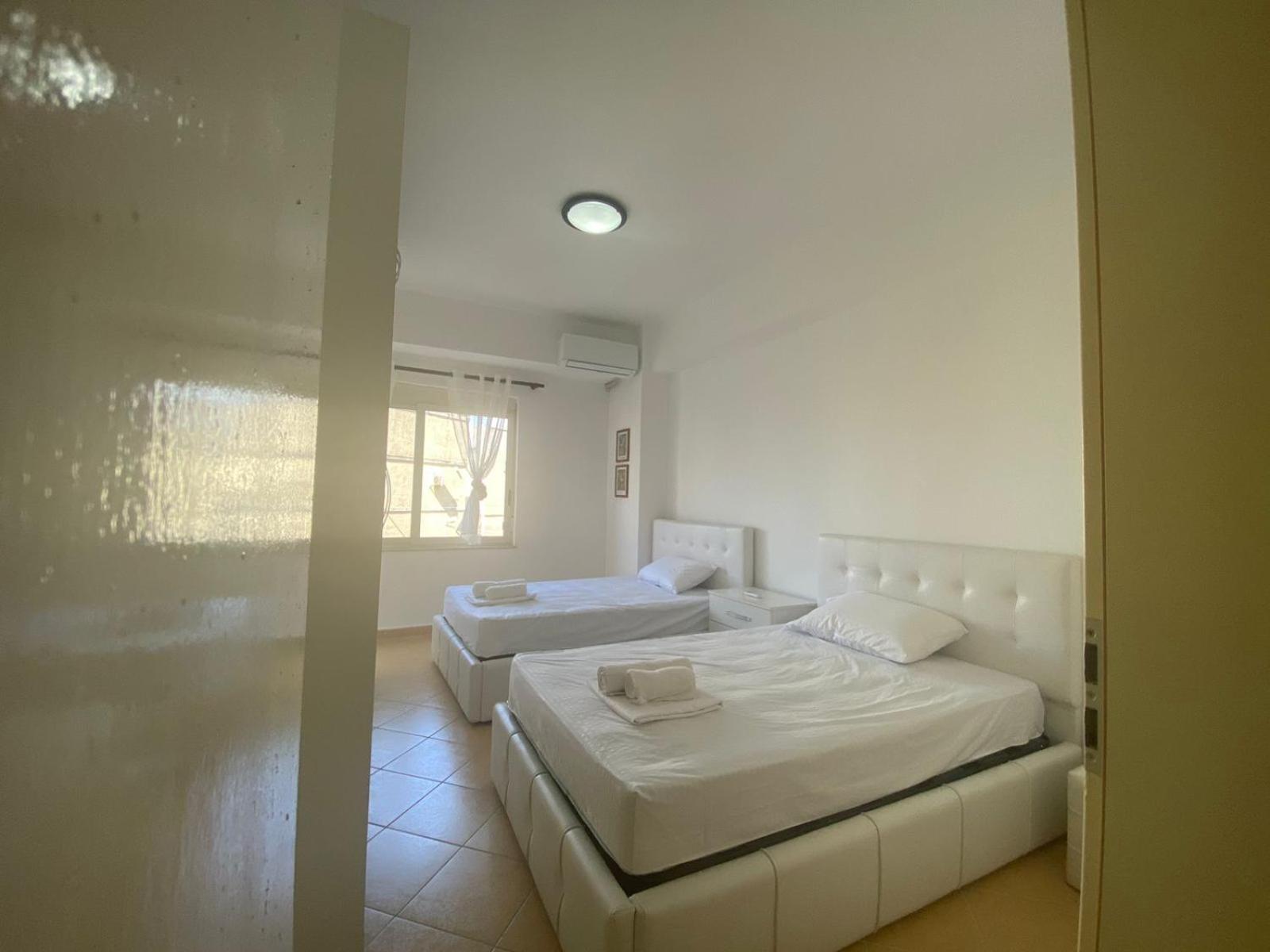 Nicole Apartments Rental Durrës Esterno foto